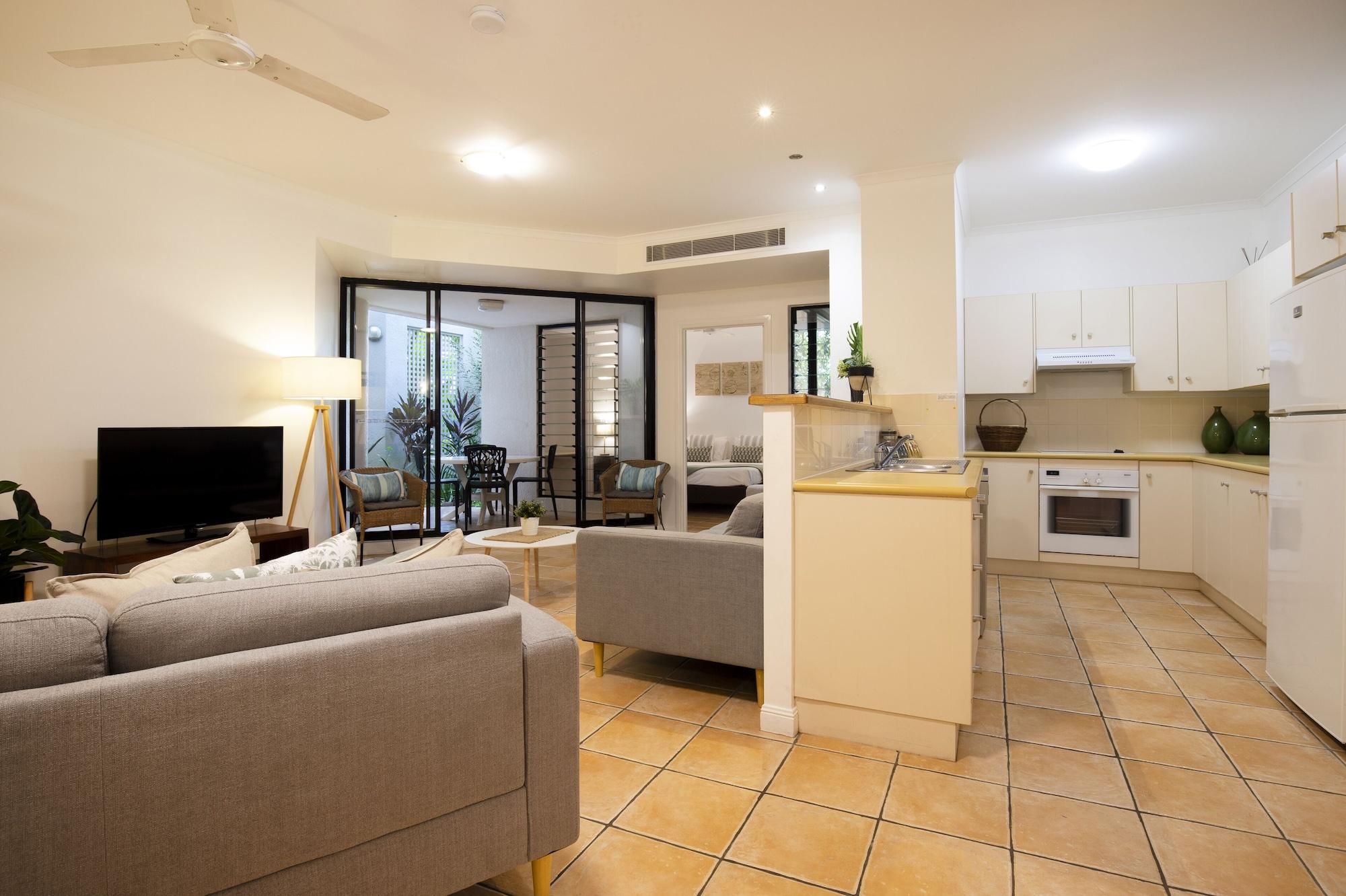 The Mediterranean Port Douglas Exterior photo